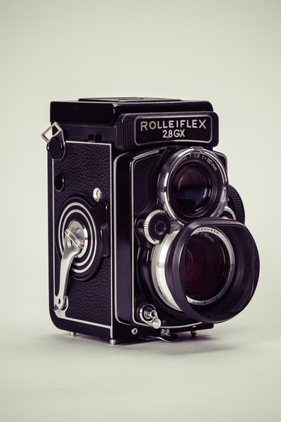 黑色Rolleiflex复古相机